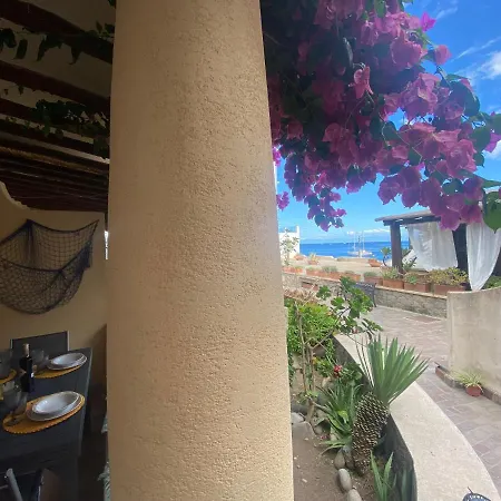 Casa Bouganville, Vista Mare! Daire Lipari (Isola Lipari)
