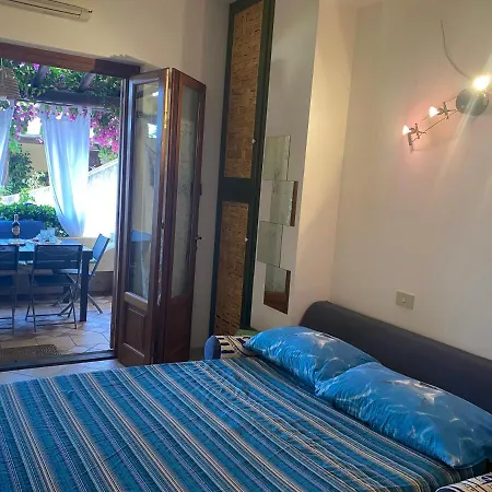 Lägenhet Casa Bouganville, Vista Mare! Lipari (Isola Lipari)