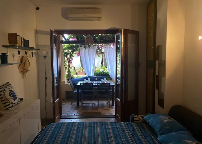 Casa Bouganville, Vista Mare! Apartment Lipari (Isola Lipari)