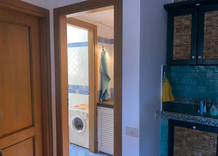 Casa Bouganville, Vista Mare! Апартаменты *