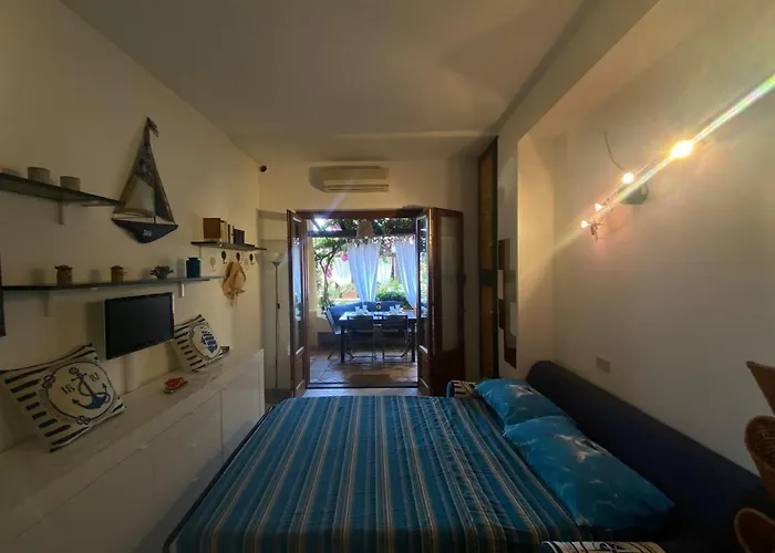 Casa Bouganville, Vista Mare! Lipari (Isola Lipari)